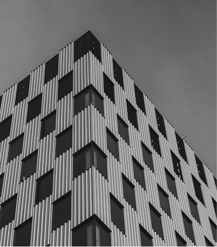 , White &amp; Minimal